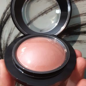MAC Cosmetics Makeup - NEW | Mineralize Blush MAC Cosmetics Makeup - NEW | Mineralize Blush